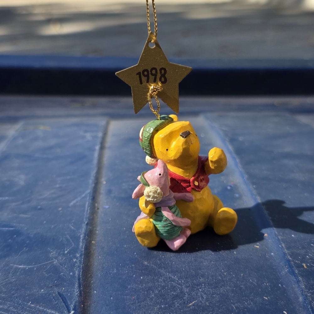 Disney Pooh Bear 1998 ornament